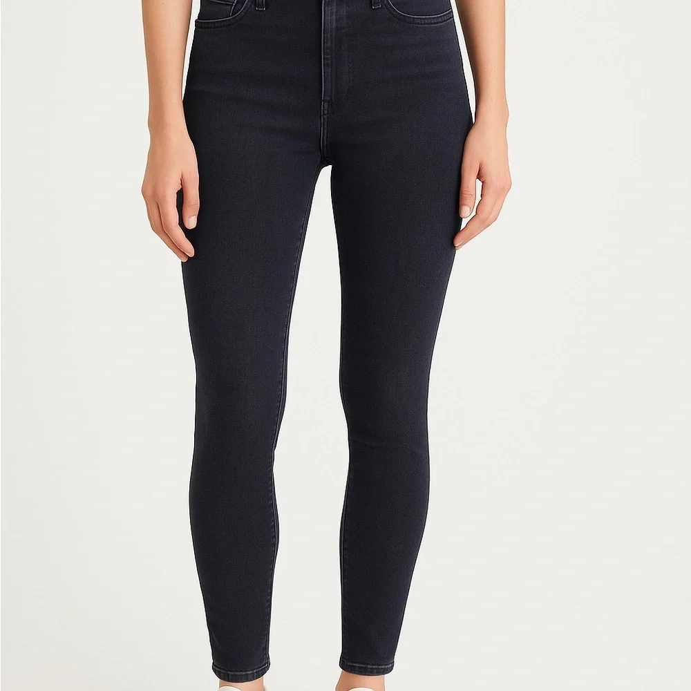 Levi's Women's High Rise Dark Charcoal Blue Jeans W29 L32 Jeans 4 Boots - Picture 2 of 7